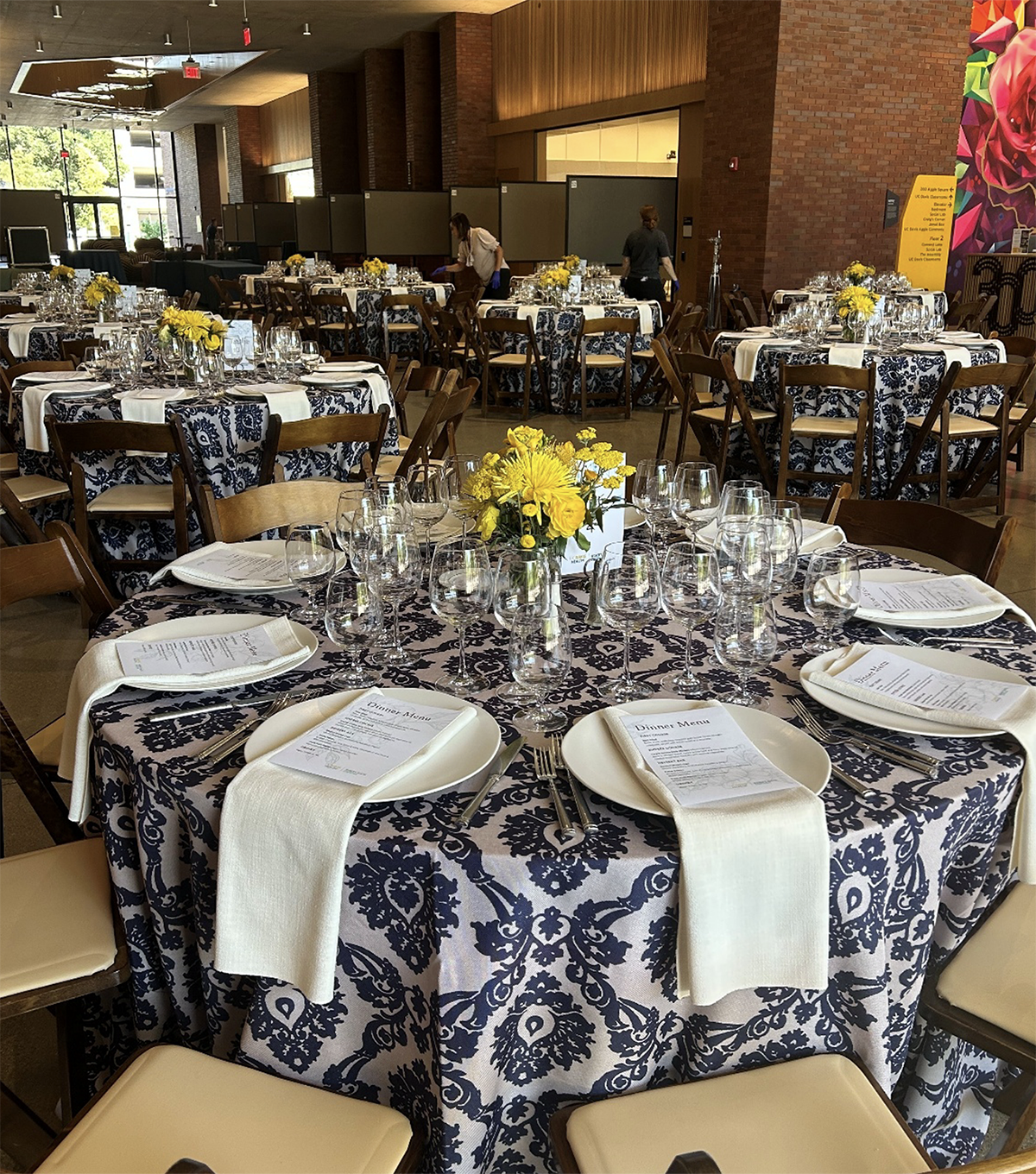 fancy event table setting